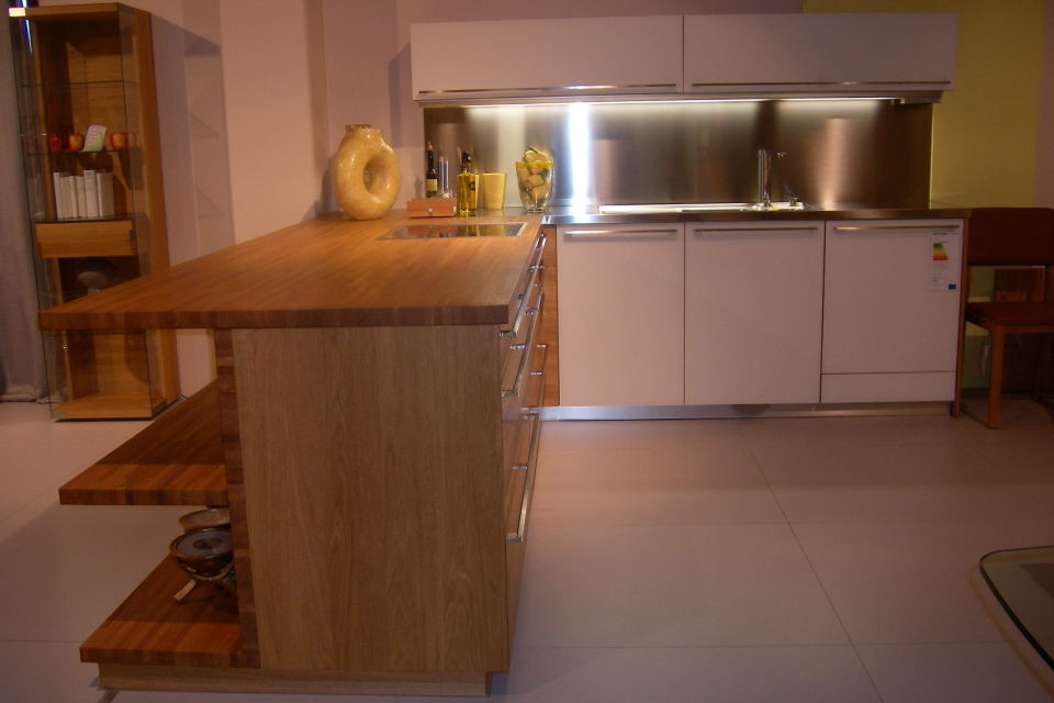 Einbaukuche Eiche Massiv Wohnwiese Jette Schlund Ellingen